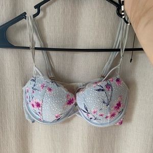 victoria’s secret bras